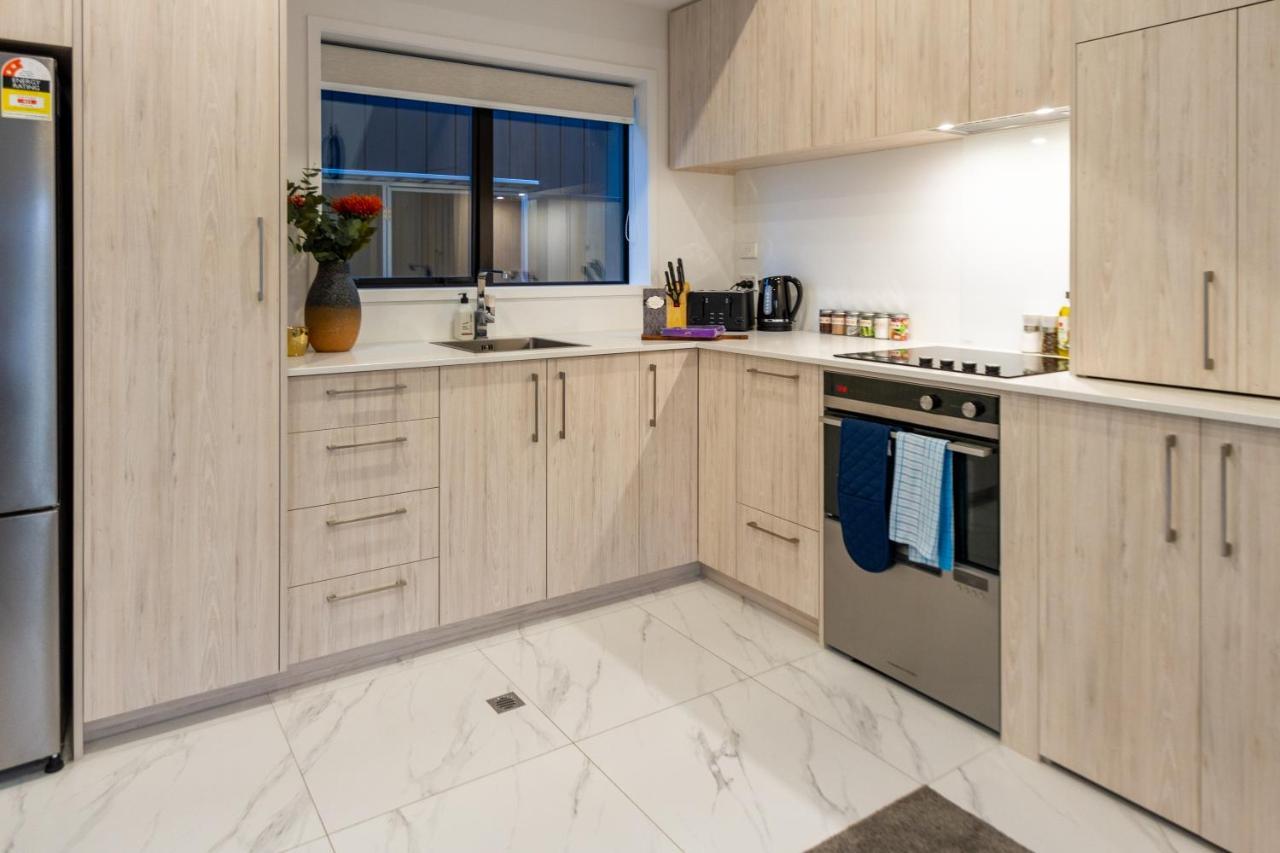 3 Bedroom 2 Bath Central City ไครสต์เชิร์ช ภายนอก รูปภาพ